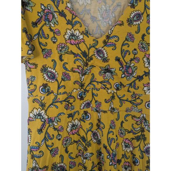 Boden Paisley Floral Flutter Sleeve Midi Dress in Mustard Seed - Picture 4 of 8